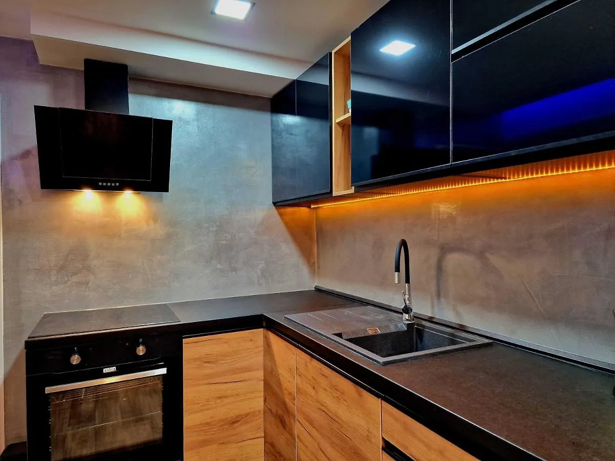 Wellness Gold Apartment With Private Sauna & Jacuzzi Prague